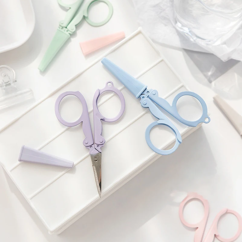 Tijeras Plegables de Color Mor - Stationery And Office Supply Chain reseña y precio