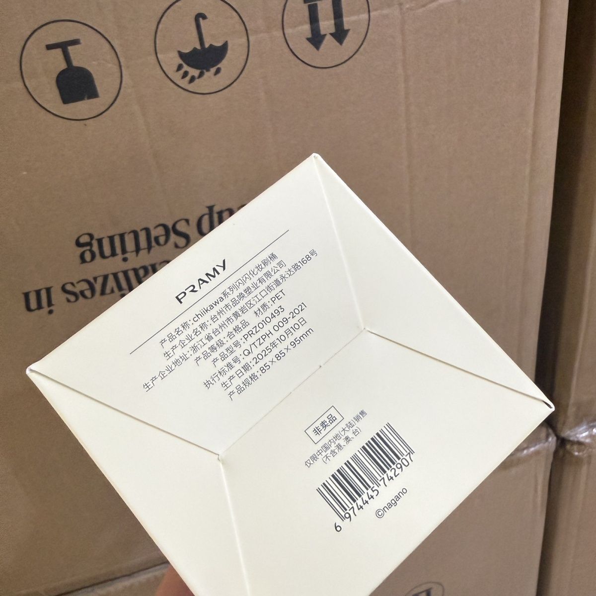 Soporte para brochas de maquil - Stationery Office reseña y precio